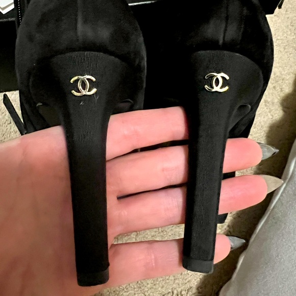 Chanel black suede boots w: box size 8.5 - Picture 1 of 12